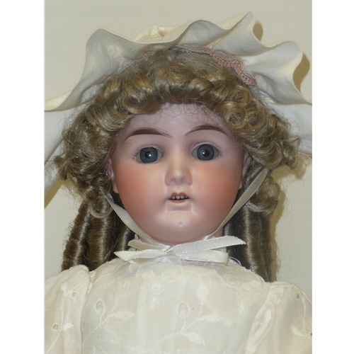 ANTIQUE GERMAN BISQUE DOLL MARKS