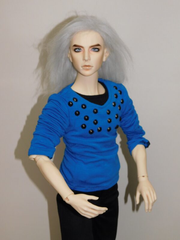 21.5” Soul Doll Male with blue eyes, greyish wig fully dressed