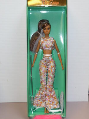 Poppy Parker Integrity & Fashion Royalty Dolls for Sale - Chicago 