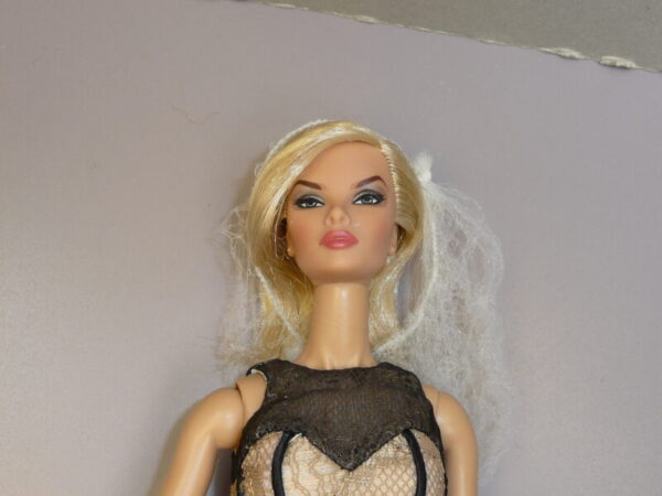 Integrity, Contrasting Proposition Natalia - Image 6