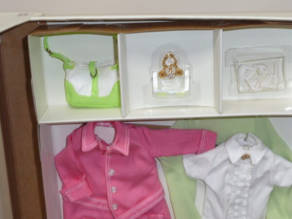 Silkstone Barbie Country Bound Fashion - Image 4