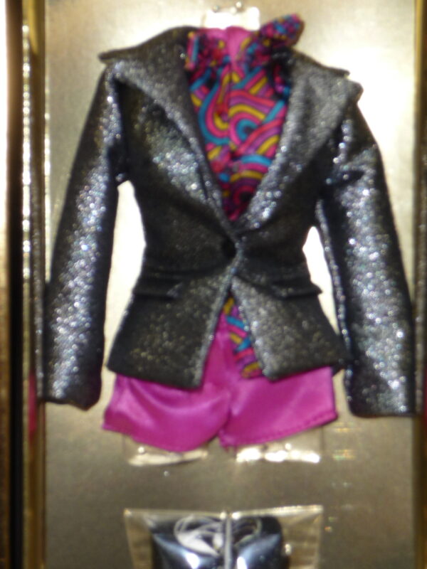 ５５％以上節約 Outfit, Vamp Pink Parker Poppy Style Obsession 2021 Lab, 人形