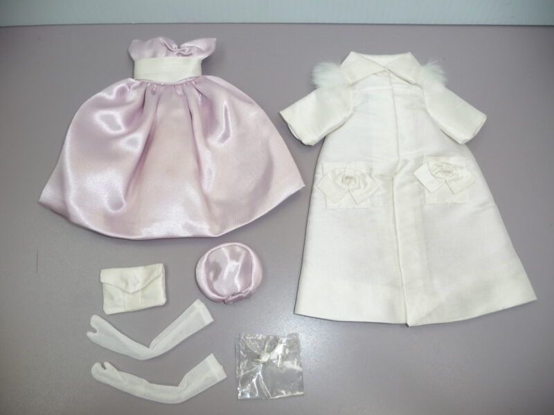 Dressmaker Details Couture Lavender Dreams Fashion - Gigis Dolls