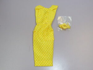 Dressmaker Details Couture Yellow Dress w/Shoes