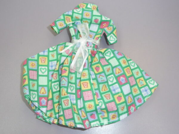 Martini House Gardening Dress w/Apron - Image 4