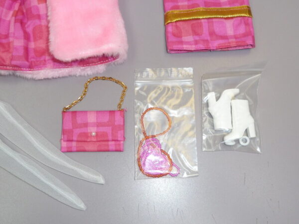 3 Denver 2002 Barbie Convention Outfits & Dress Form - Image 11