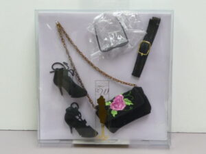 Tonner Black Suede Accessory Kit