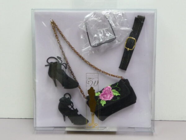 Tonner Black Suede Accessory Kit