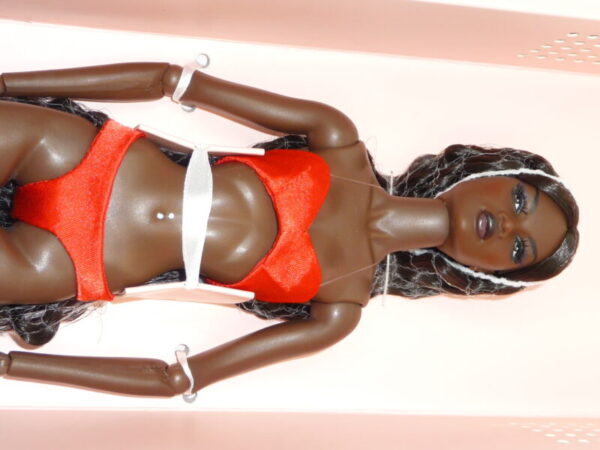 Integrity, Get Ready With Me Nadja Rhymes Gift Set - Image 8