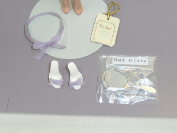 Silkstone Tout De Suite Barbie - Image 5