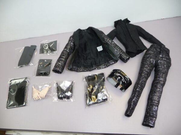 Integrity, Raven, Tate Tanaka Outfit Only