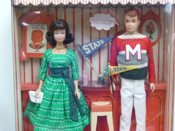 Barbie Campus Sweet Shop