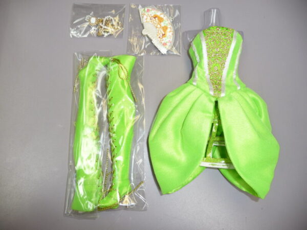 Integrity, Holding Court Amirah Majeed Complete Outfit Only