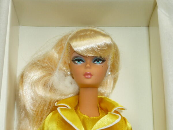 Silkstone Barbie Palm Beach Honey - Image 5