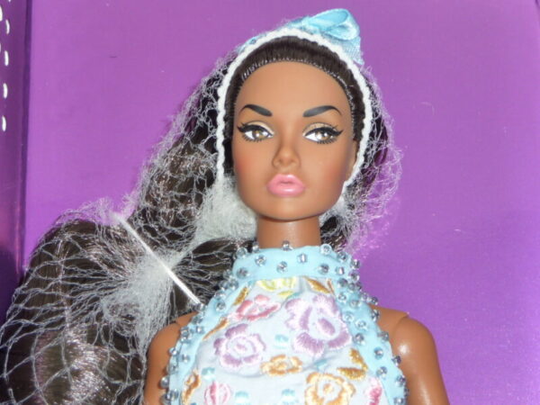 Integrity, Dazzling Debut Poppy Parker - Image 4