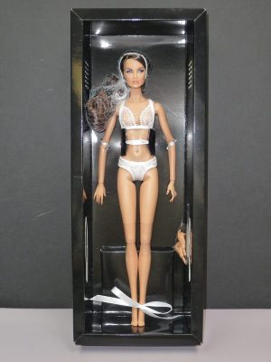 Integrity, Cryptic Cases Imogen Lennox