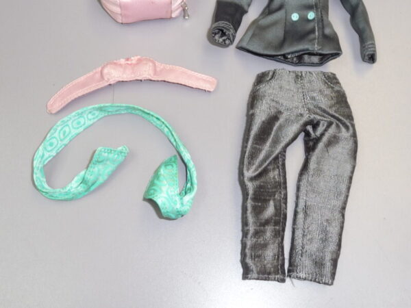Integrity, Monsieur Z Global Babe Outfit - Image 4