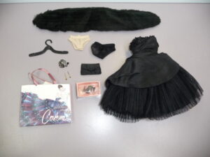 Dressmaker Details Couture Jolie en Noir Outfit