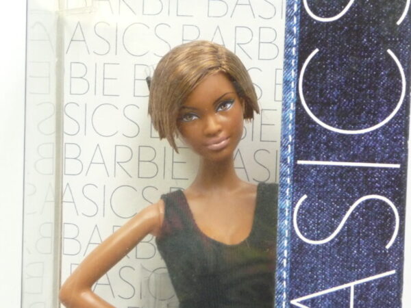Barbie Basics Doll, Model 08, Collection 002 - Image 4