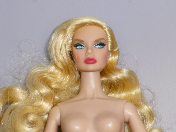 Lounge Siren Poppy Parker, Nude - Image 7