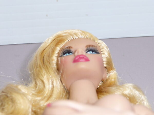 Lounge Siren Poppy Parker, Nude - Image 8