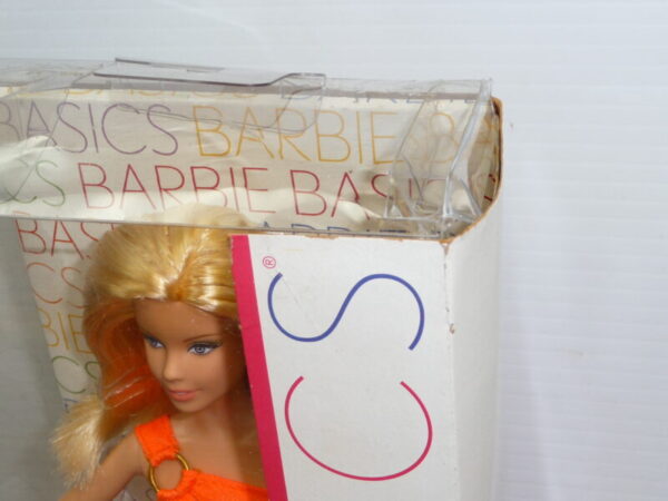 Barbie Basics Model #07, Collection 003 - Image 5