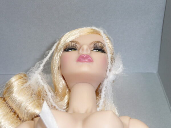 Integrity Gardenia Baroness Agnes Von Weiss Nude Doll - Image 6
