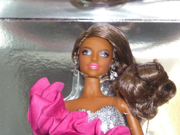 Silkstone Barbie, Pink Collection, Doll 2 - Image 5