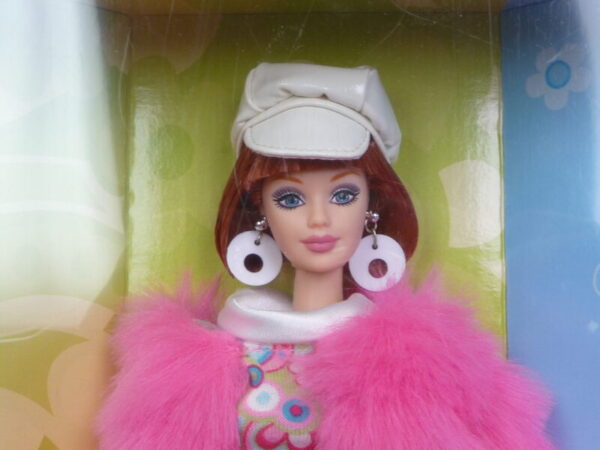 Mattel Barbie Groovy 60's - Image 4