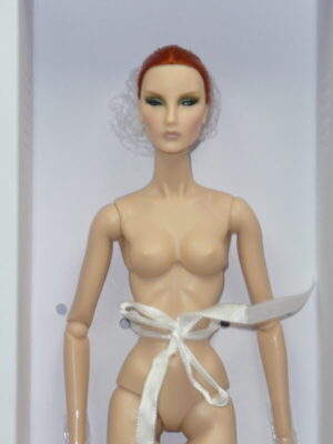 Integrity Absinthe Elyse Jolie, Nude