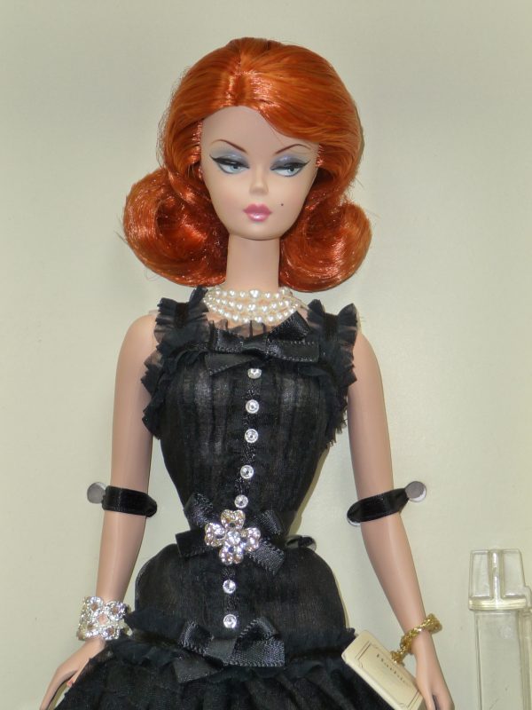 Silkstone Barbie Haut Monde - Image 4