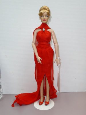 13" Tonner Silver White Winters Revlon Doll