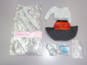 Dressmaker Details Couture 80's On Side A Outfit