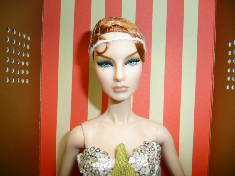 Куклы Integrity Toys Charmeuse de Serpents Baroness Agnes Von Weiss — фото 4
