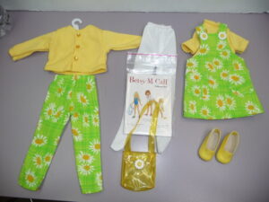 Tonner, Betsy McCall 14" Doll Summertime Separates Outfit