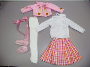 Tonner, Betsy McCall 14" Doll, Simply Spring - Beautifully Embroidered Outfit