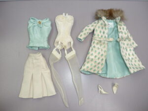 Silkstone, Continental Holiday Outfit