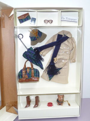 Silkstone Outfit True Brit Barbie Accessory Pack