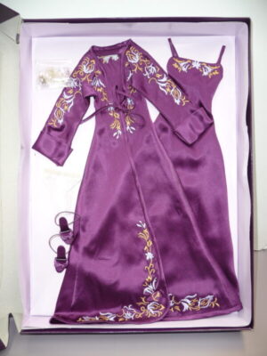 Tonner, Tyler, Bordeaux Peignoir