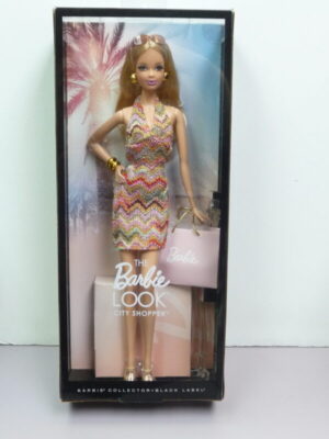 Barbie Look, City Shopper in Knit Dress